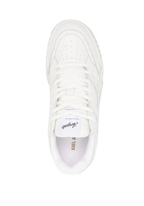 area losneakers area lo uomo bianche 