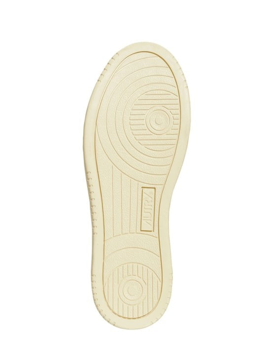 snekaers medalis low aulw LS37 bianche e beige 