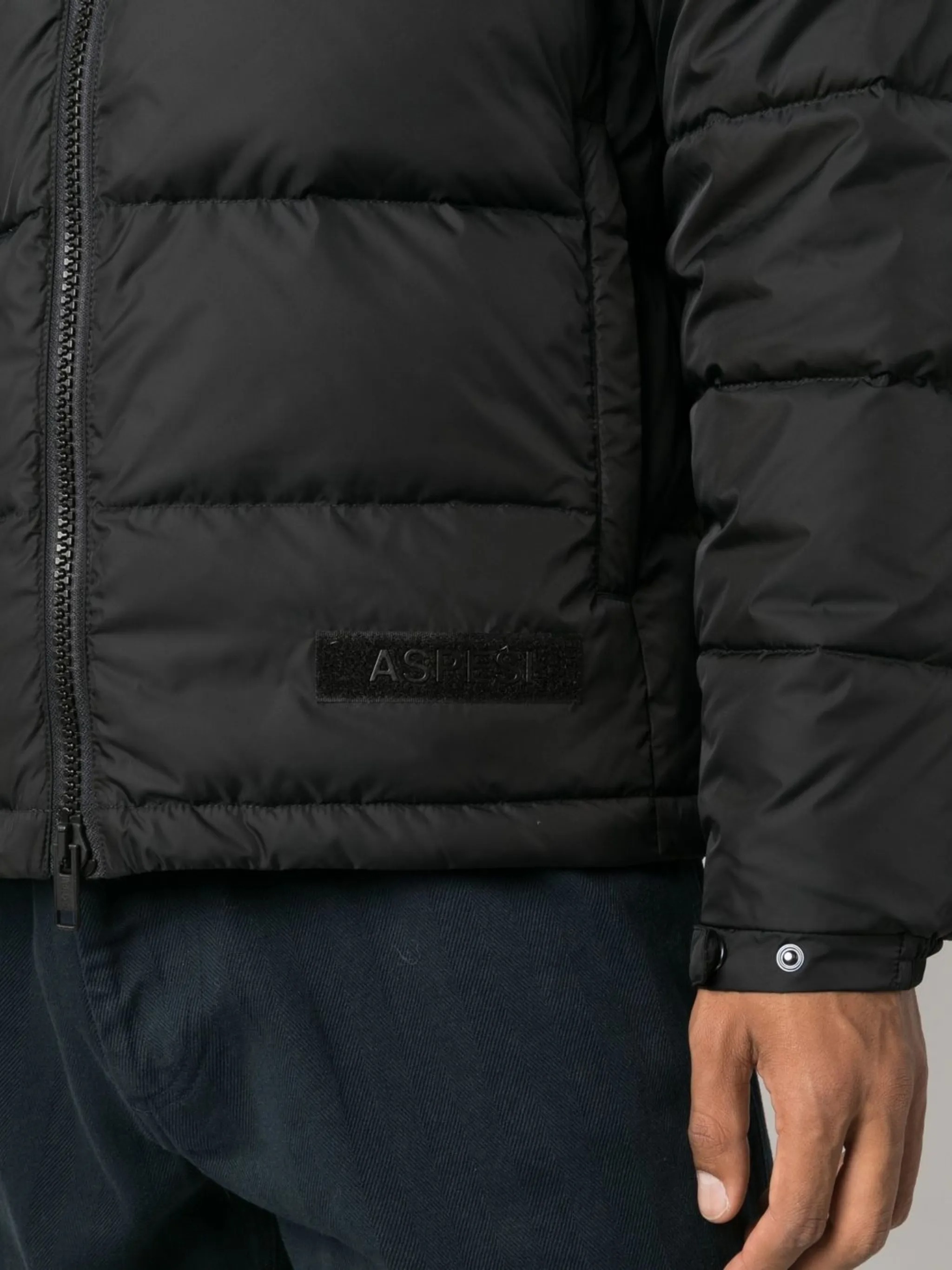 Aspesi Pocoelastica Re-quilted Jacket In Black
