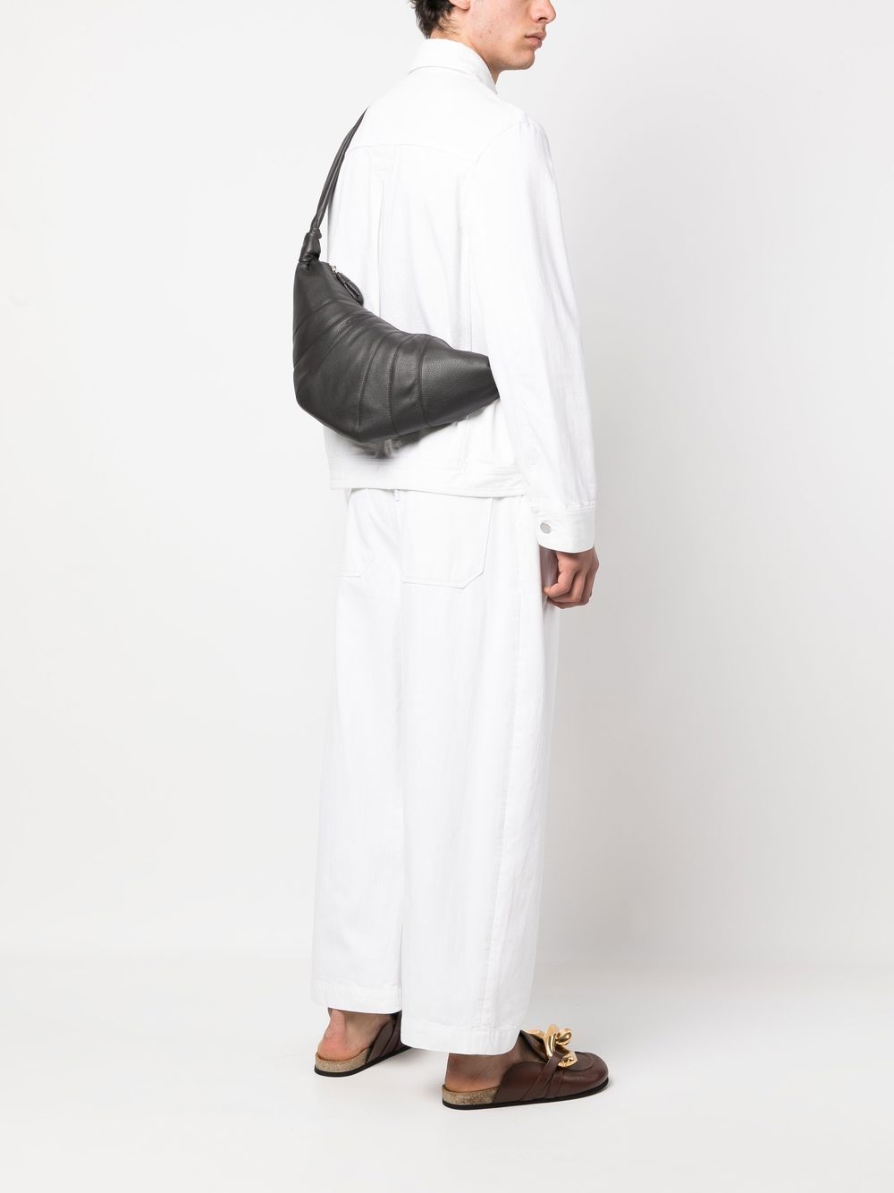 Lemaire Medium Croissant Leather Shoulder Bag In Black