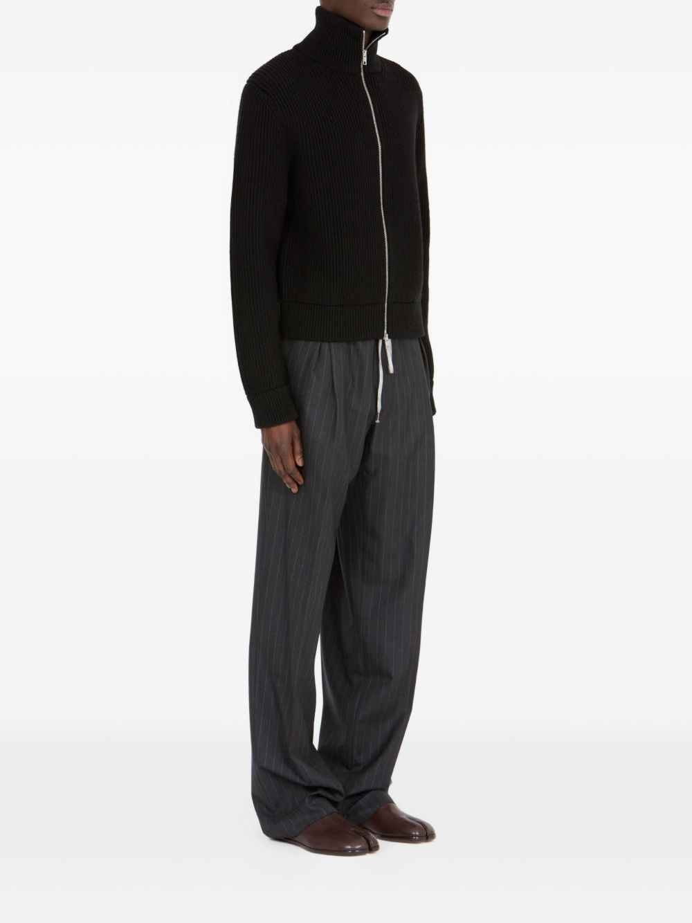 Maison Margiela Zipped Cardigan In Black