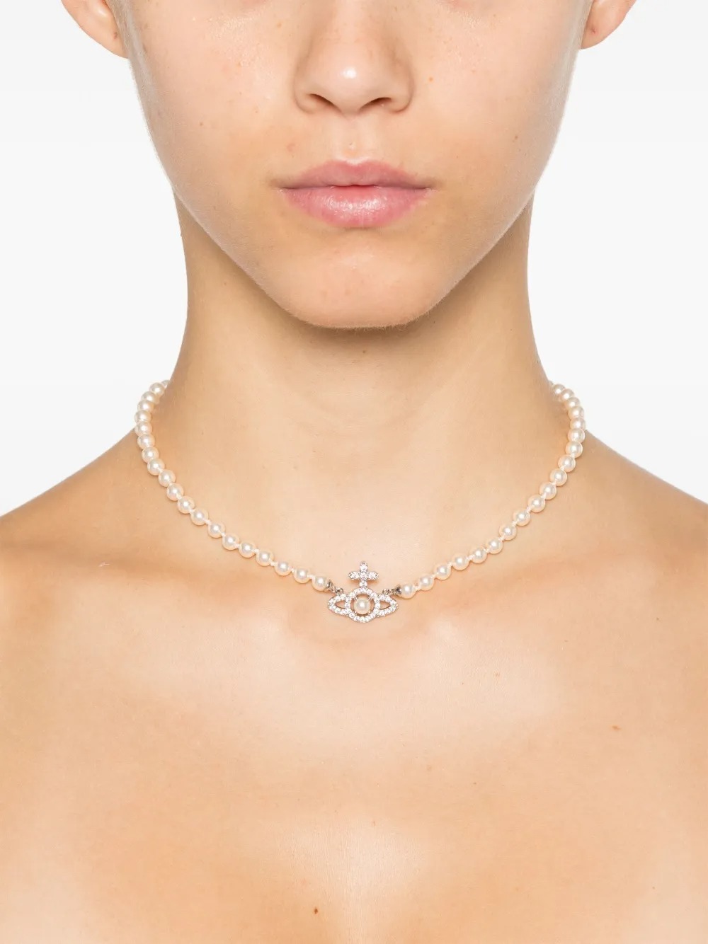 Vivienne Westwood Olympia Pearl Necklace Woman Platinum In White