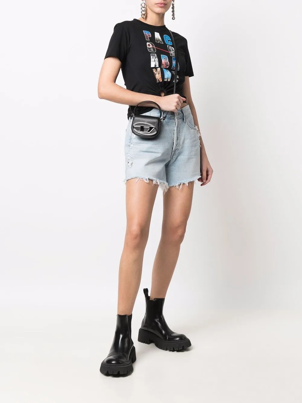Diesel Compact Leather Shoulder Bag In Black