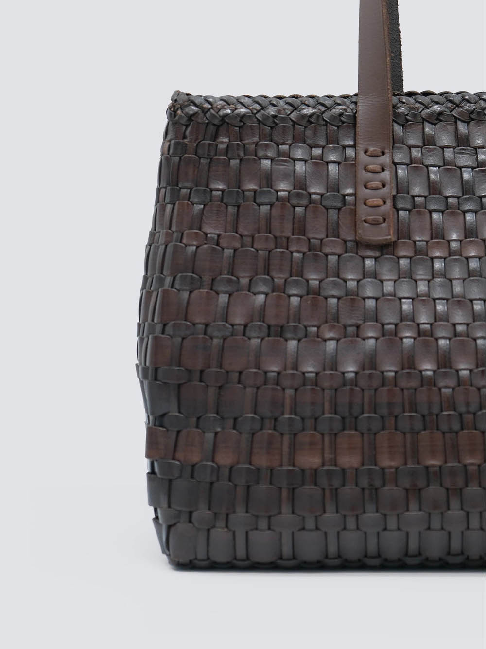 Dragon Diffusion Salvage Irregular Woven Tote Bag Woman Dark Brown In Brown