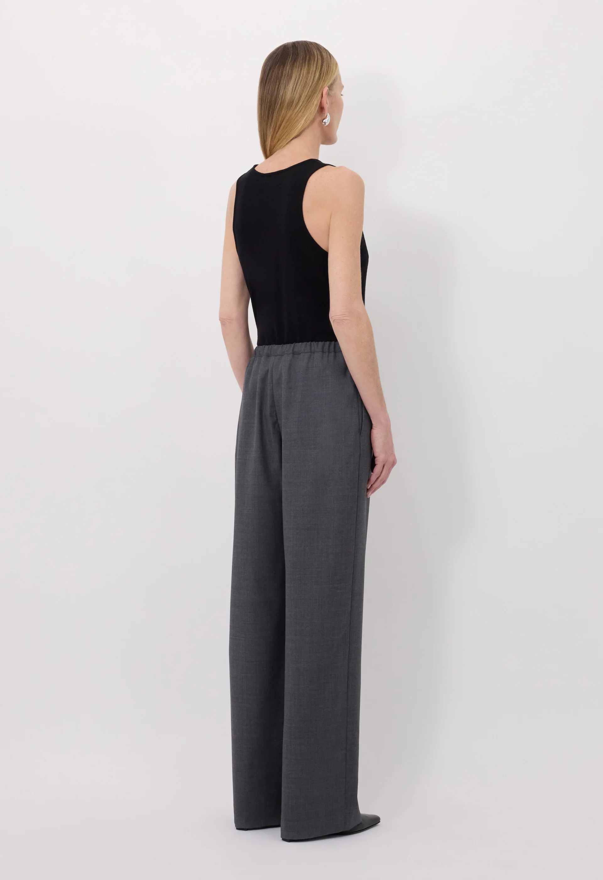 Loulou De Saison Cove Pants Woman Anthracite In Gray