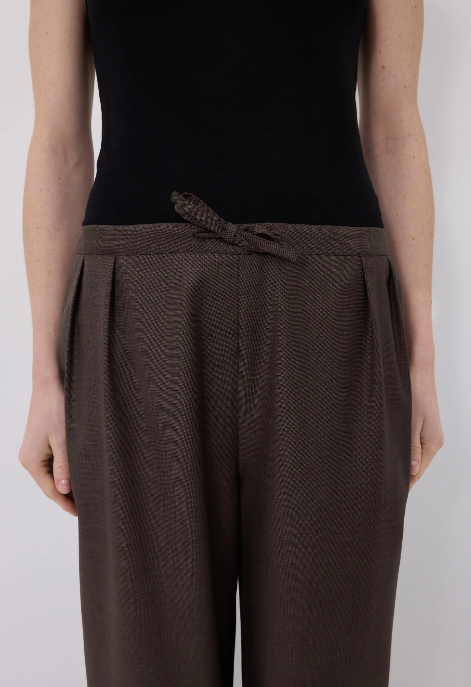 Loulou De Saison Cove Pants Woman Brown In Brown