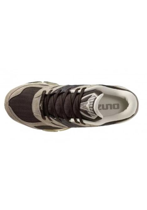 sl wave prhophecy ls man beige in suede MIZUNO | D1GA226203