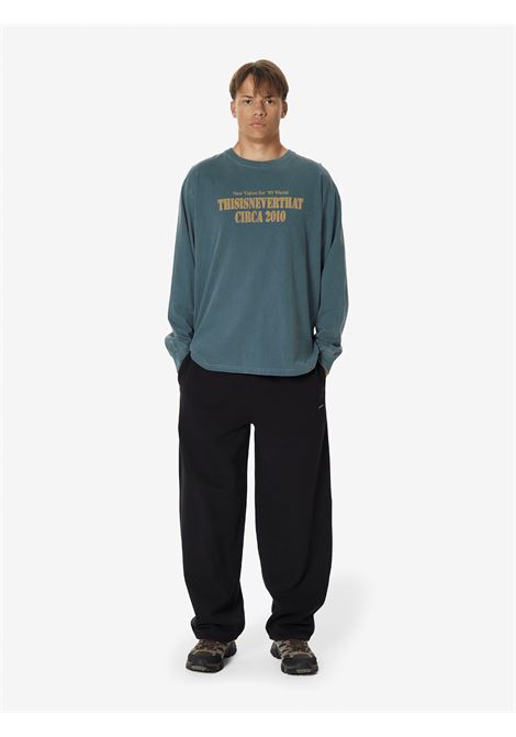 l/s basketball hoop man charcoal in cotton THISISNEVERTHAT | TN243TTSLT04NAV