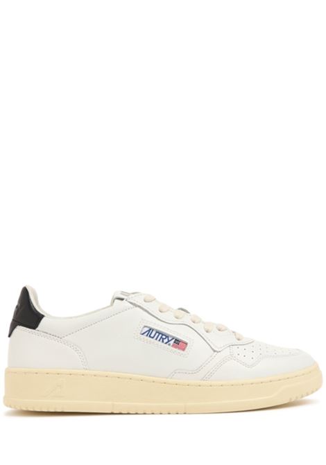 sneakers medalist low aulm ll22  bianche e nere AUTRY | AULMLL22