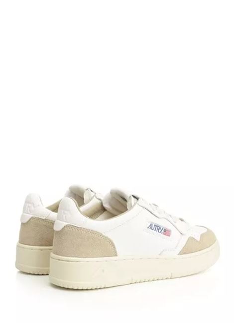 sneakers medalist low aulw gs44  bianche e beige AUTRY | AULWGS44