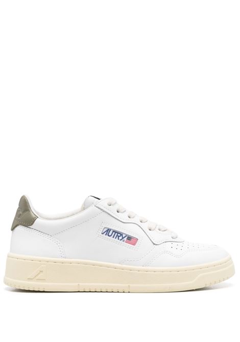 medalist aulw low ll77 sneakers woman white and military green AUTRY | AULWLL77