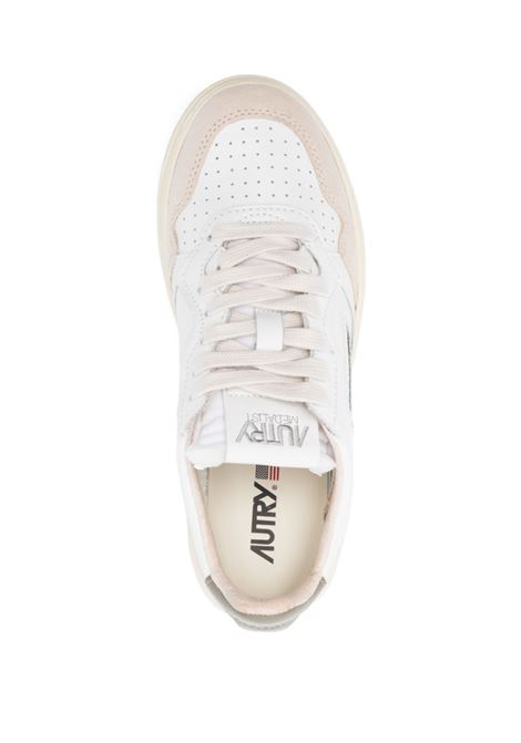 medalist low aulw ls77 sneakers woman white green and beige AUTRY | AULWLS77