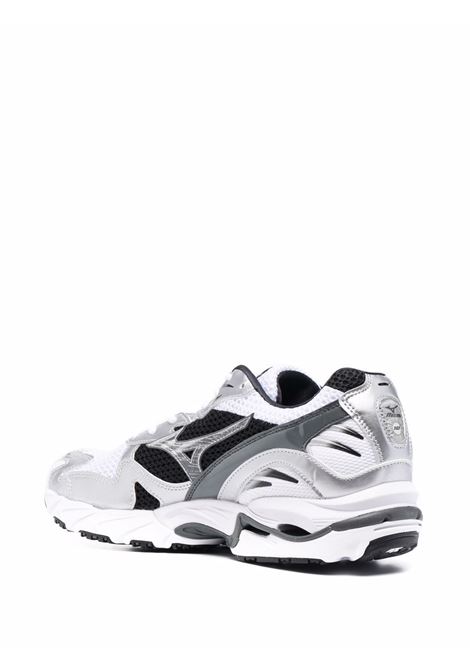 wavw rider 10 snekaers man black and silver MIZUNO | D1GA210405