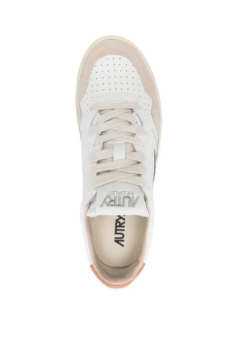 medalist low aulw ls76 sneakers woman white sand and beige AUTRY | AULWLS76