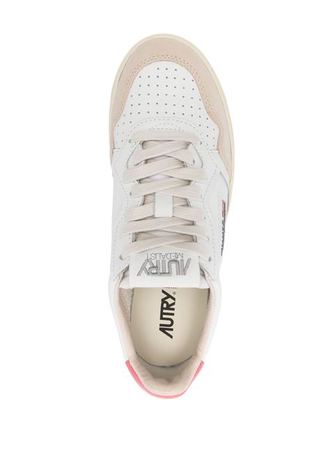 medalist low aulw ls78 sneakers woman white pink and beige AUTRY | AULWLS78