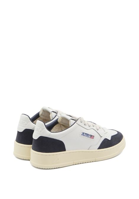 sneakers medalist low aulm ft07 uomo bianche e blu AUTRY | AULMFT07