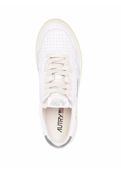medalist low aulw ll05 sneakers woman white and silver AUTRY | AULWLL05