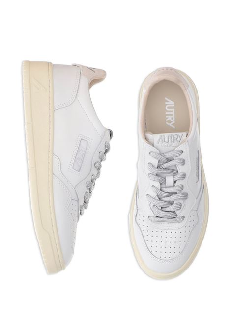 medalist aulw low sw02  sneakers woman white and rose AUTRY | AULWSW02