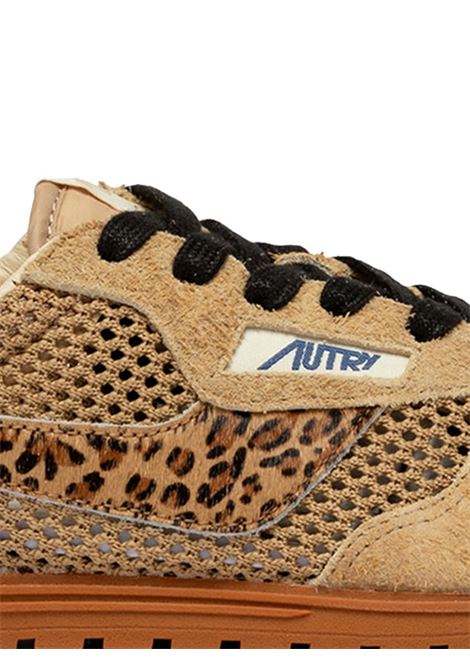 windspin low sneakers woman beige AUTRY | WSLWKP01