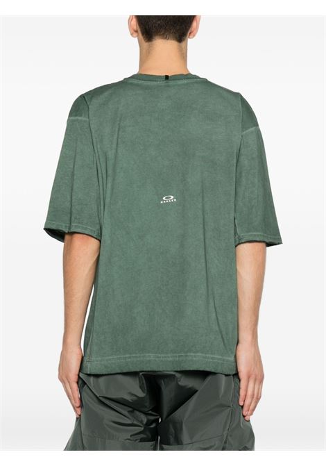 t-shirt latitude uomo verde OAKLEY | FOA40854574O