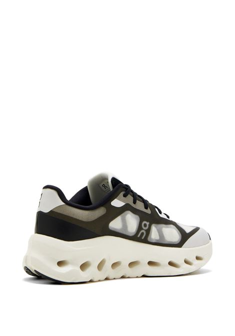 cloudtilt remix sneakers donna nere e bianche ON | 3WG10241430