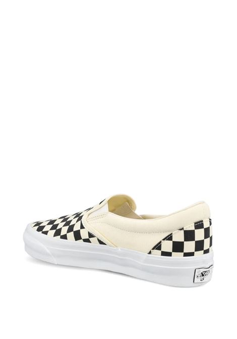 sneakers lx slip-on unisex bianche e nere VANS | VN000CSE2BO1