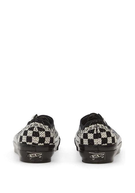 lx authentic 44 sneakers unisex black and white VANS | VN000EJC1KP1