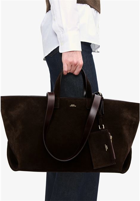 le drummer bag woman brown APC | PXCAL-F67057CAV